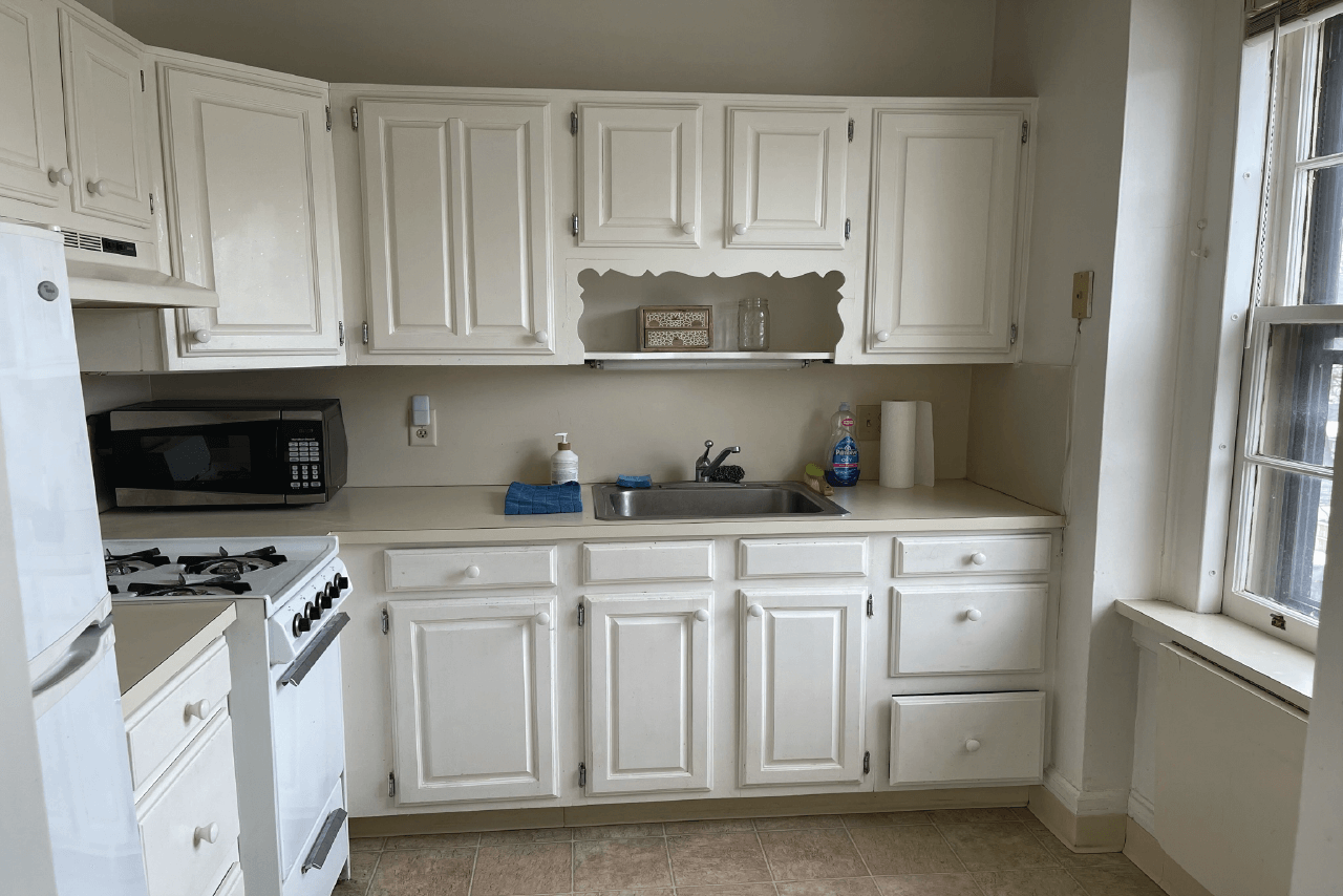 Cayuga Apartments for Rent Kitchen Interior Image